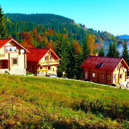 Троє Поросят Villa Славске Екстериор снимка